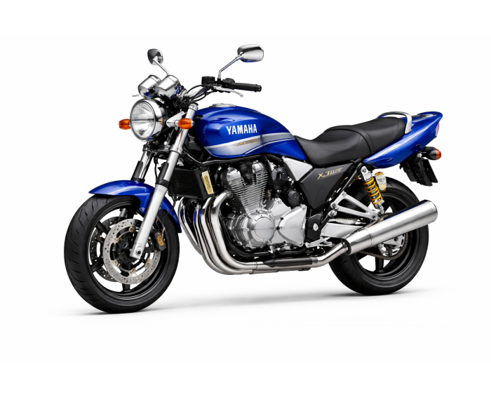 Yamaha XJR 1200